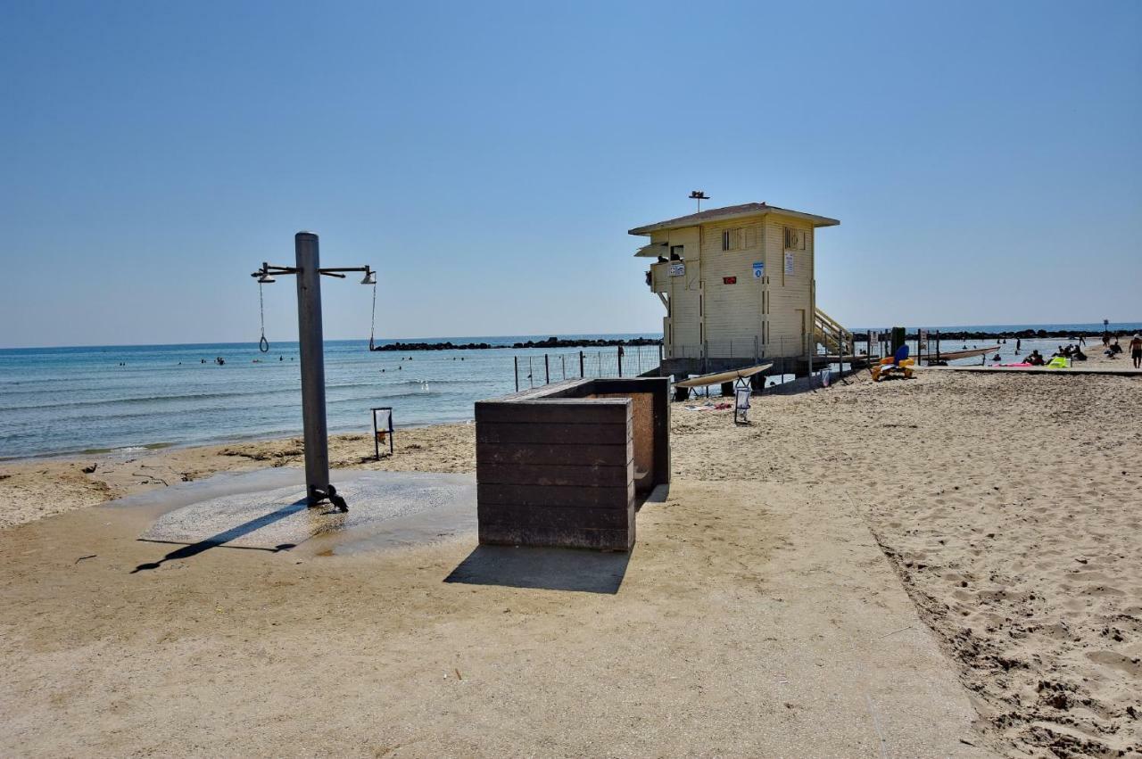 Laguna Beach Apartments Haifa Ngoại thất bức ảnh